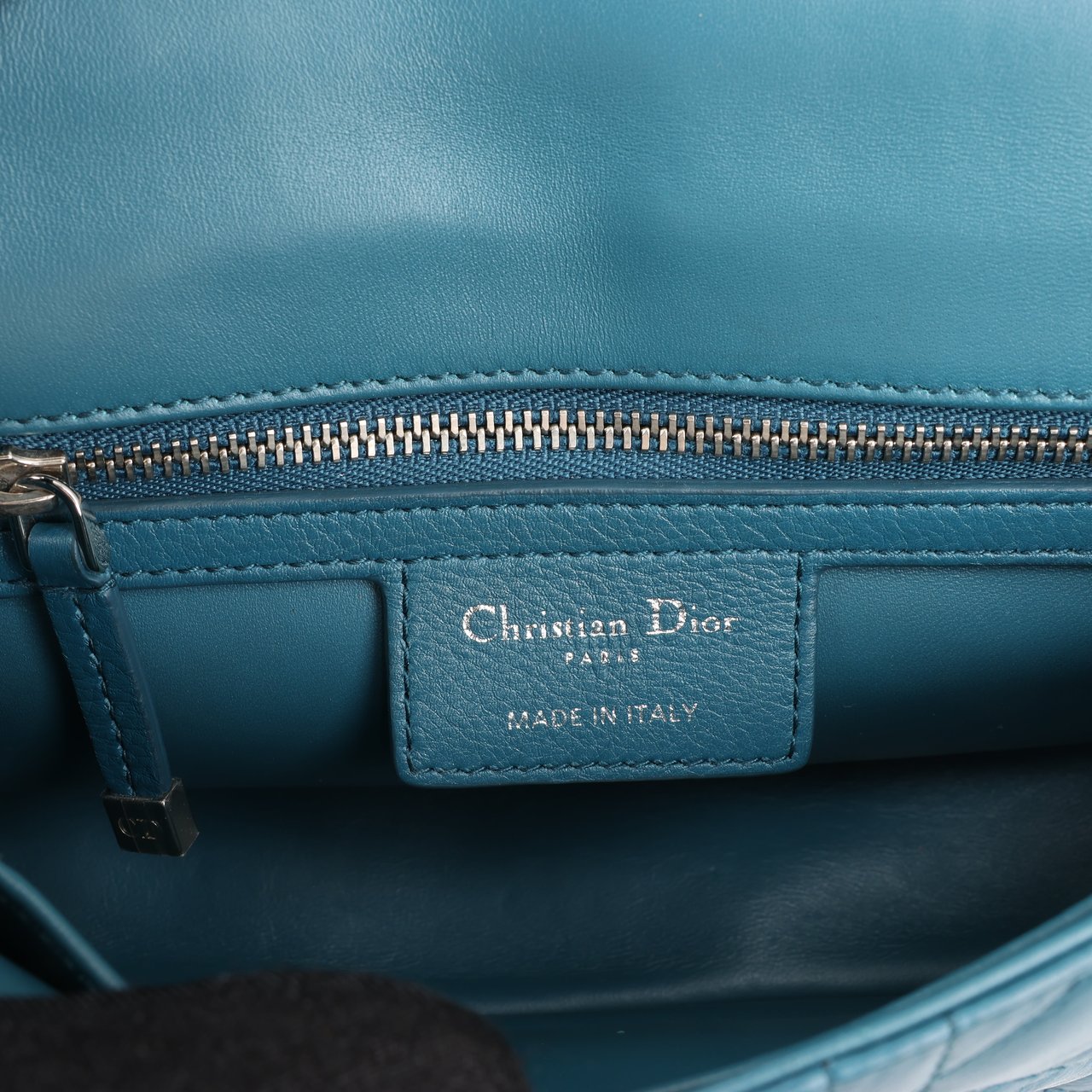 Dior Caro Leather Chain Shoulder Bag in Blue Blauw
