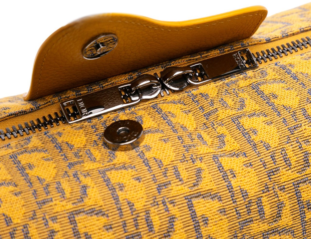Dior Oblique Canvas Lingot 22 Bag Geel