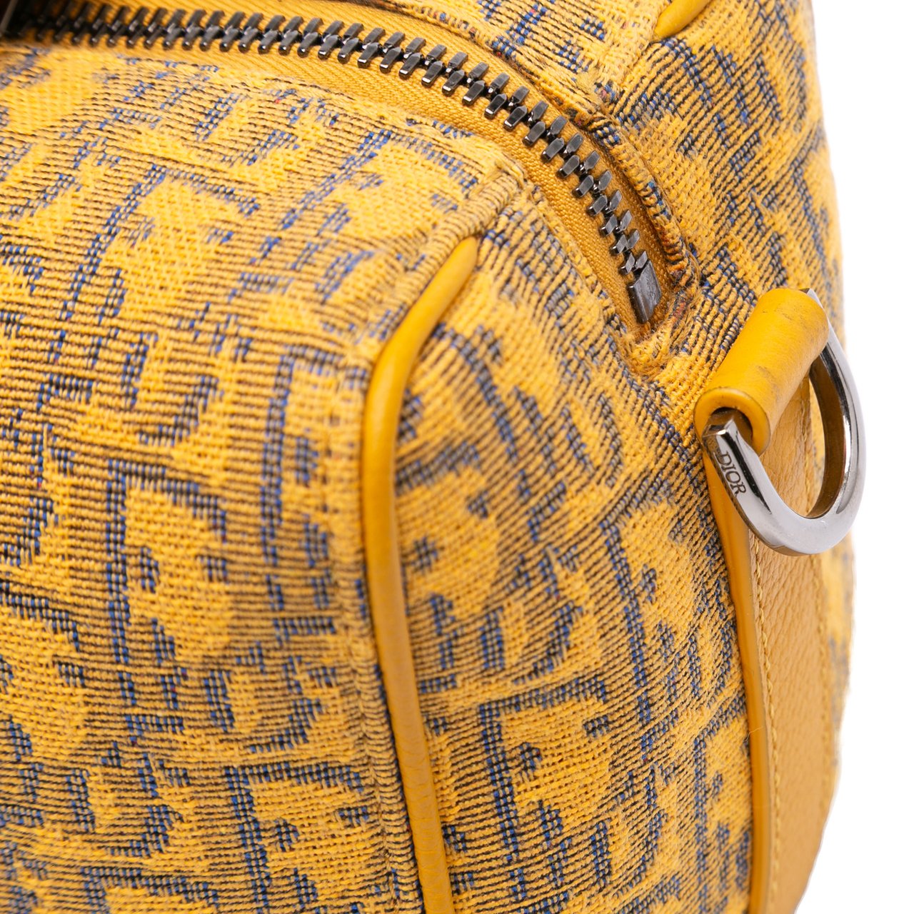 Dior Oblique Canvas Lingot 22 Bag Geel