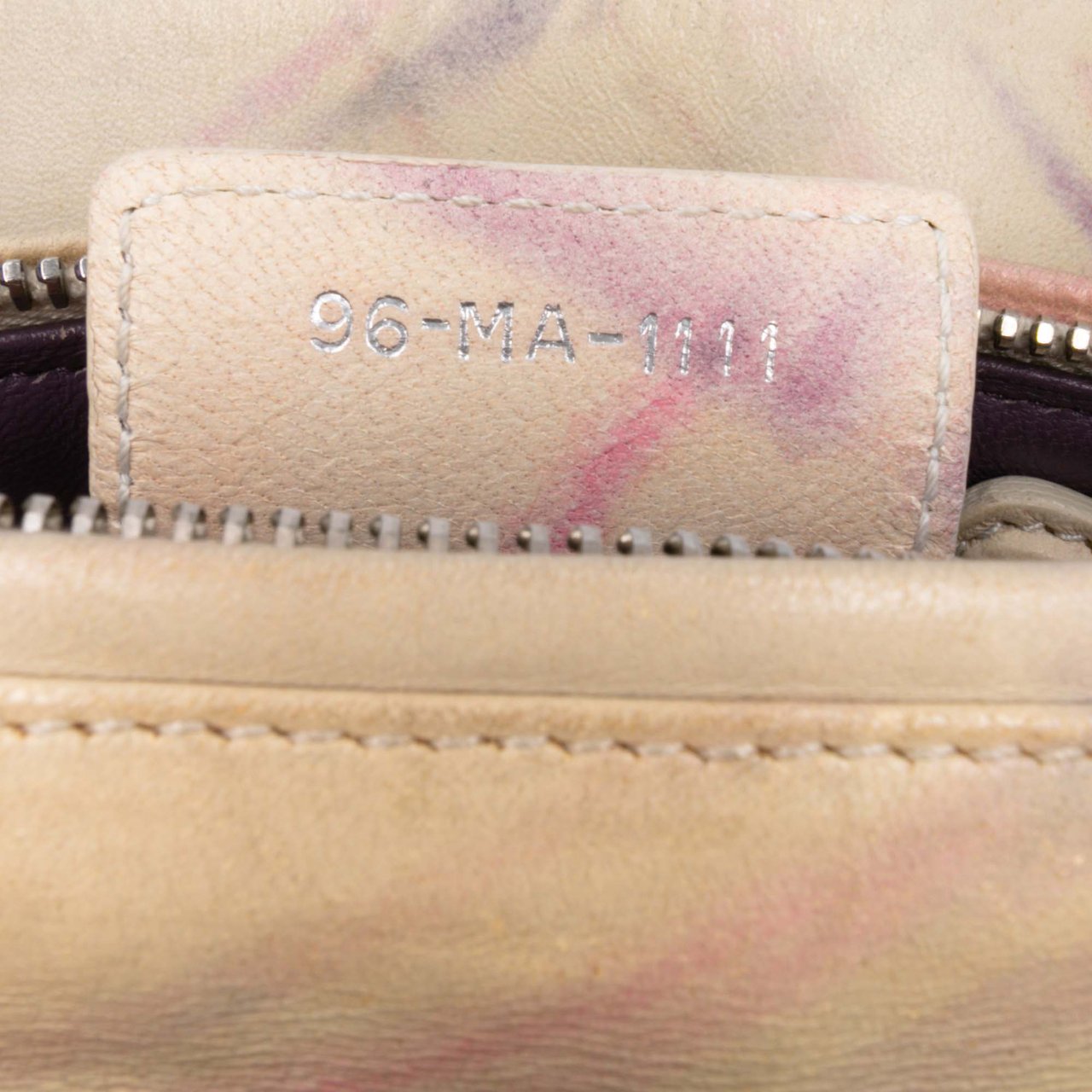 Dior Limited Edition Medium Lambskin Cannage Lady Dior Roze