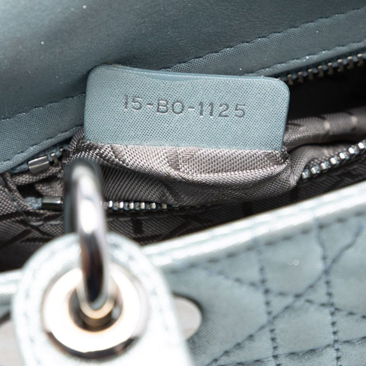 Dior Mini Iridescent Lambskin Cannage Lady Dior Blauw