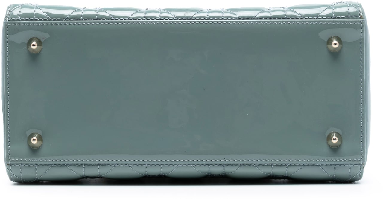 Dior Medium Patent Cannage Lady Dior Blauw