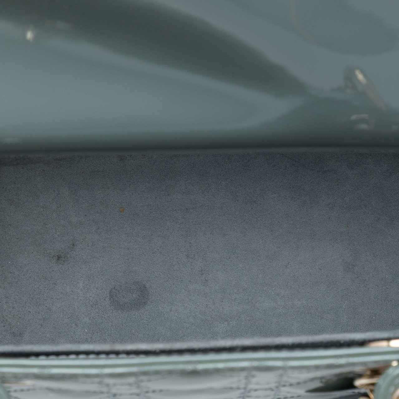 Dior Medium Patent Cannage Lady Dior Blauw