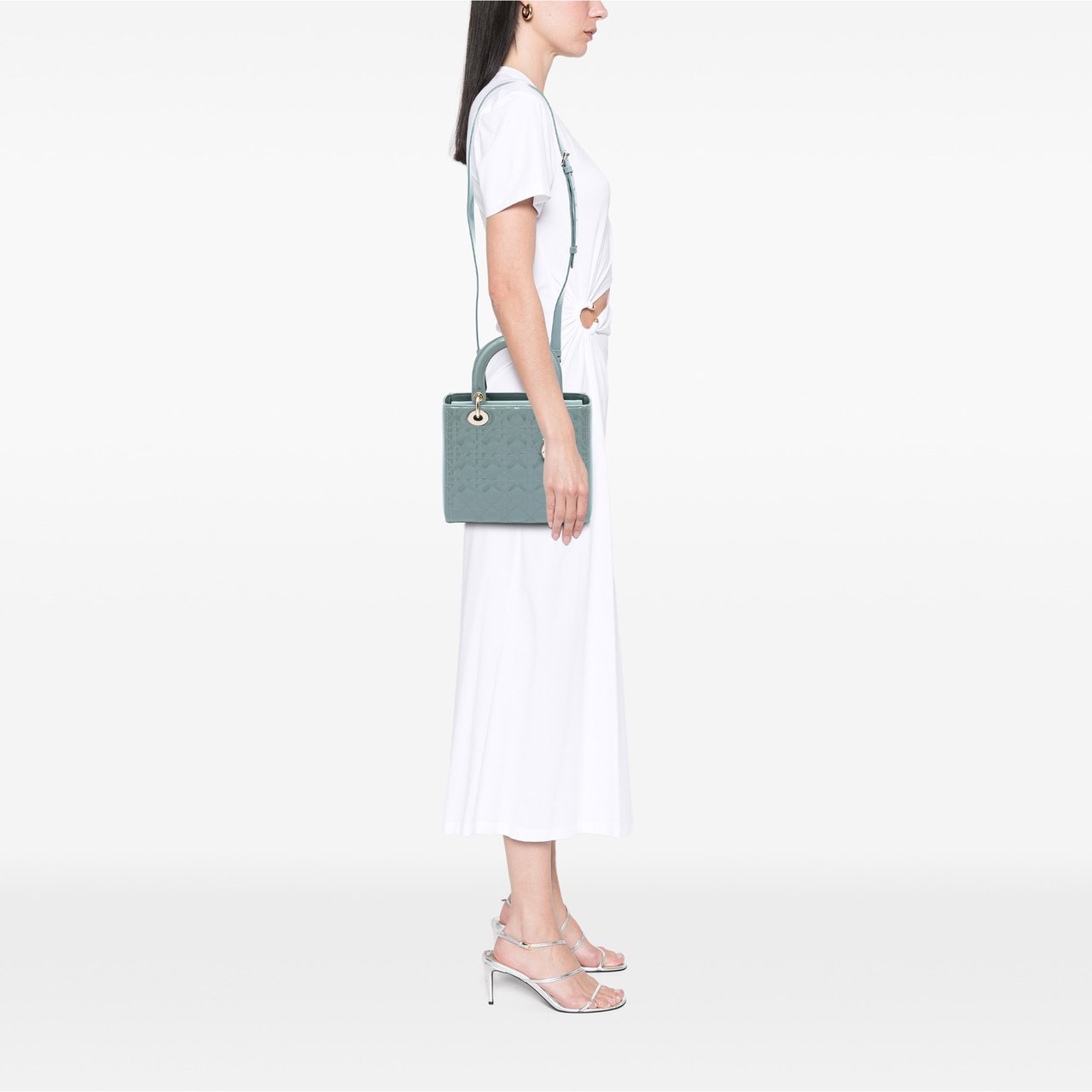 Dior Medium Patent Cannage Lady Dior Blauw