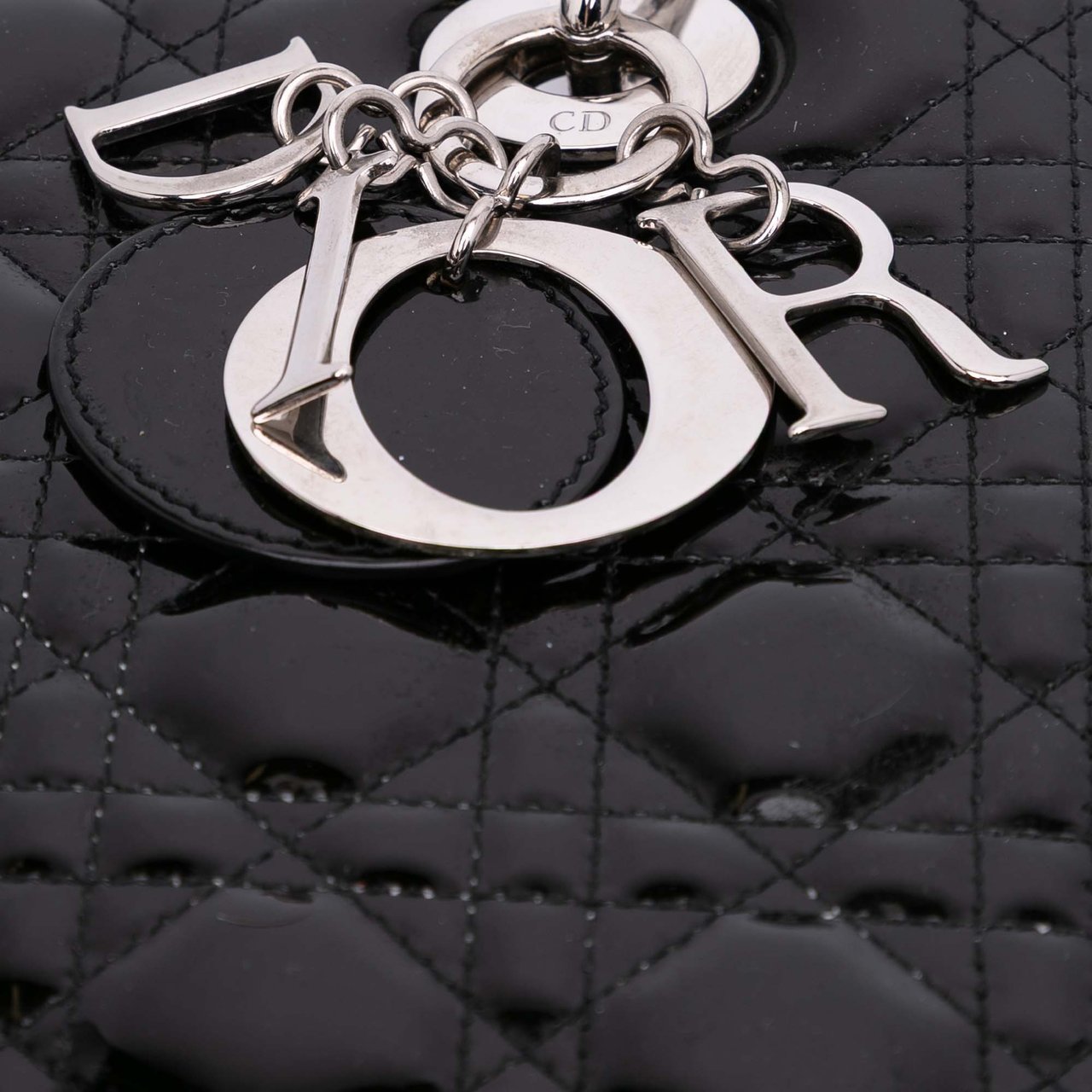 Dior Medium Patent Cannage Lady Dior Zwart