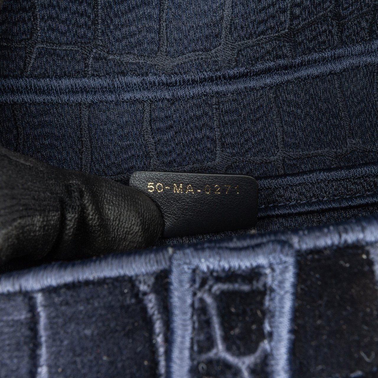 Dior Velvet Embroidered Crocodile Effect Saddle Bag Blauw