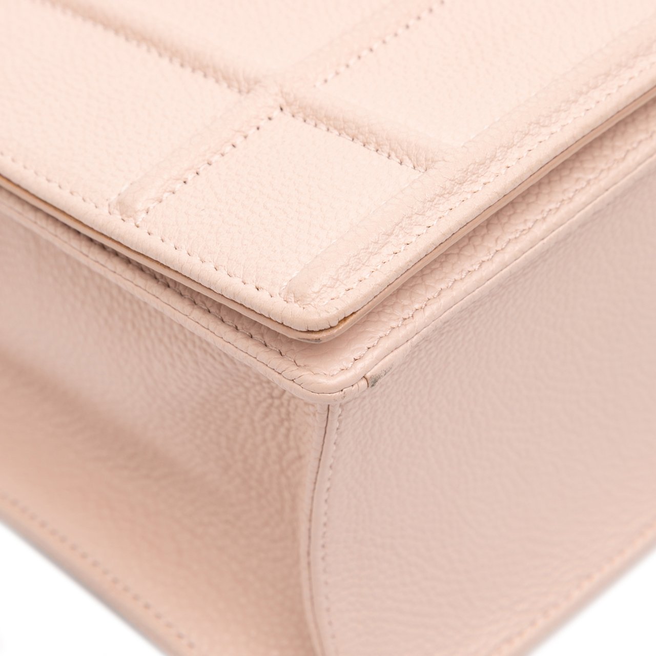 Dior Medium Grained Calfskin Diorama Flap Roze