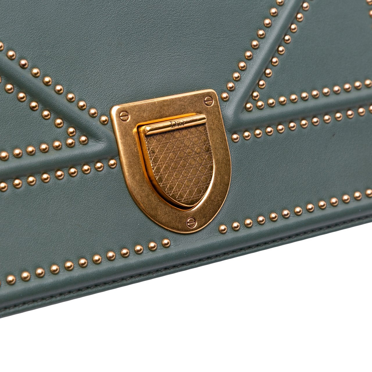 Dior Medium Studded Lambskin Diorama Flap Groen