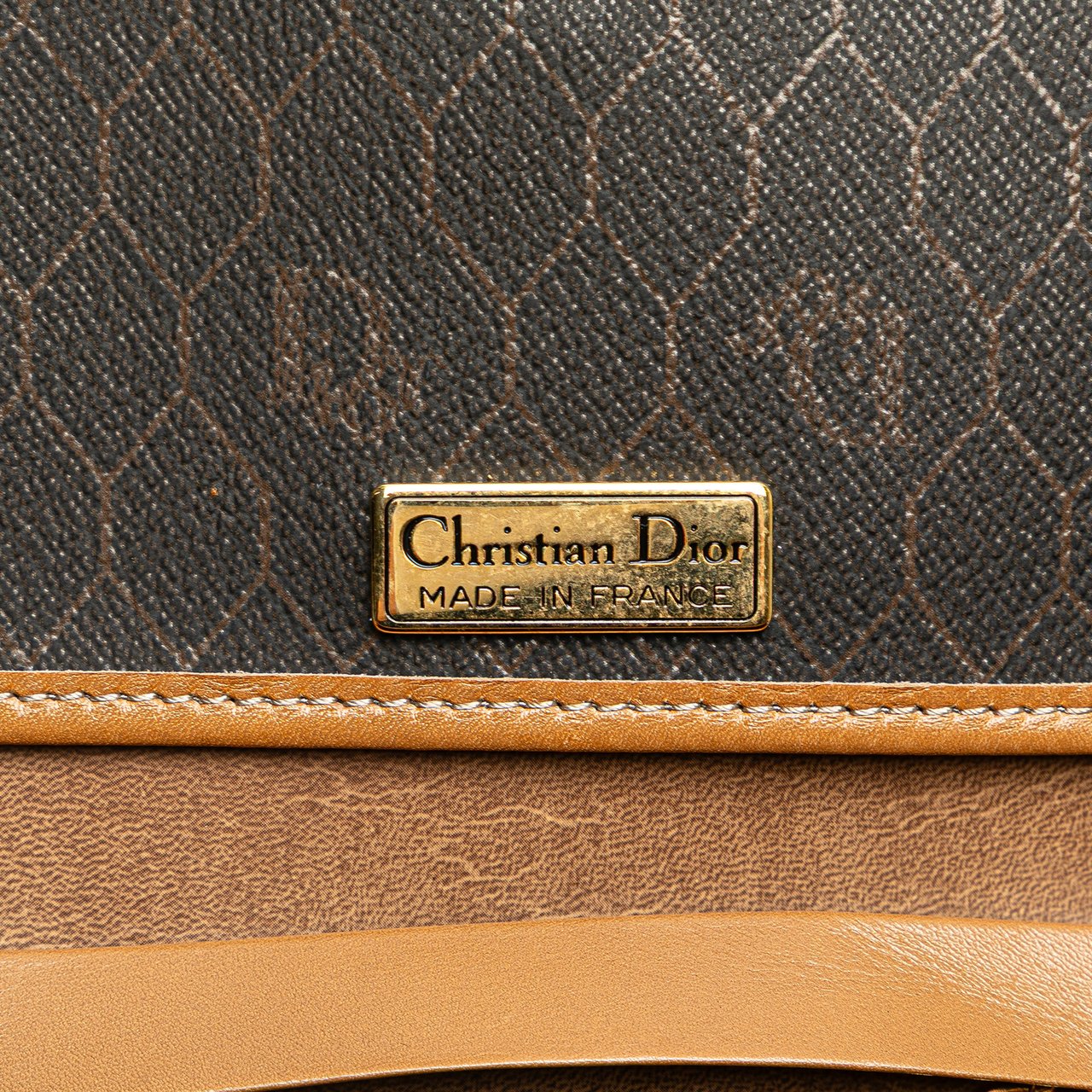 Dior Honeycomb Coated Canvas Chain Crossbody Zwart