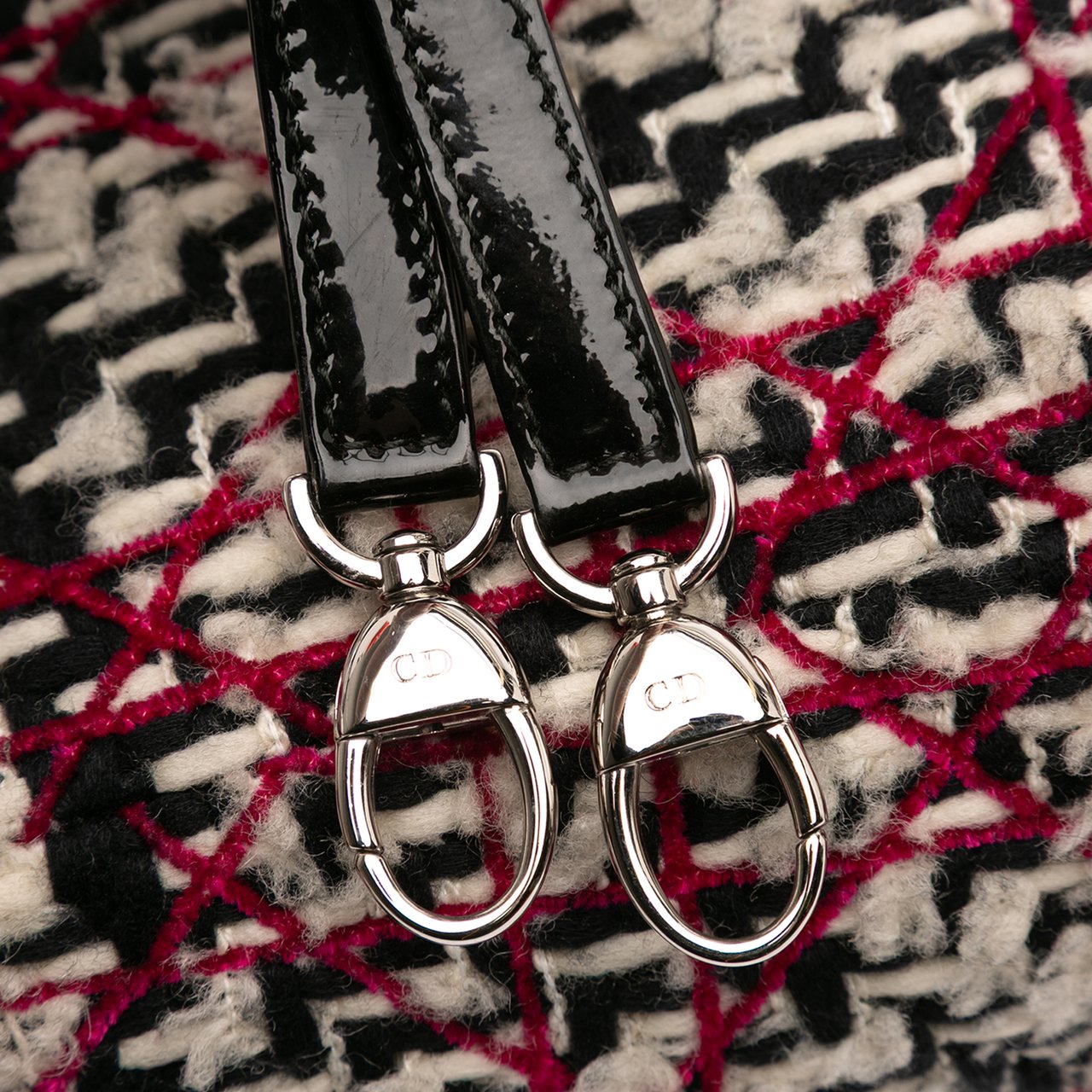 Dior Medium Tweed Cannage Fringe Lady Dior Zwart