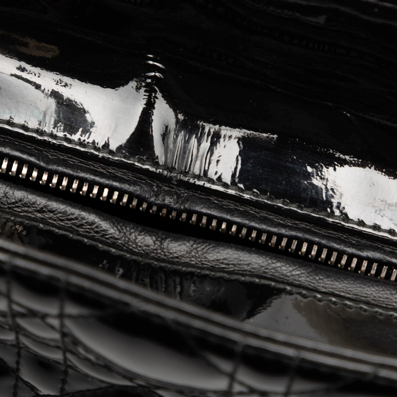 Dior Large Patent Cannage Lady Dior Zwart