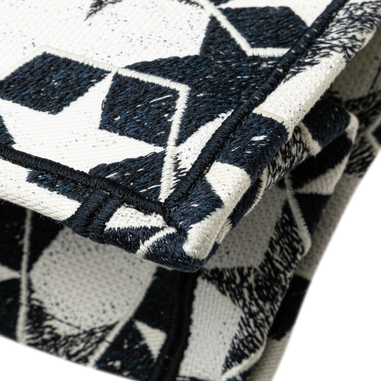 Dior Large Canvas Embroidered Lucky Star Book Tote Blauw