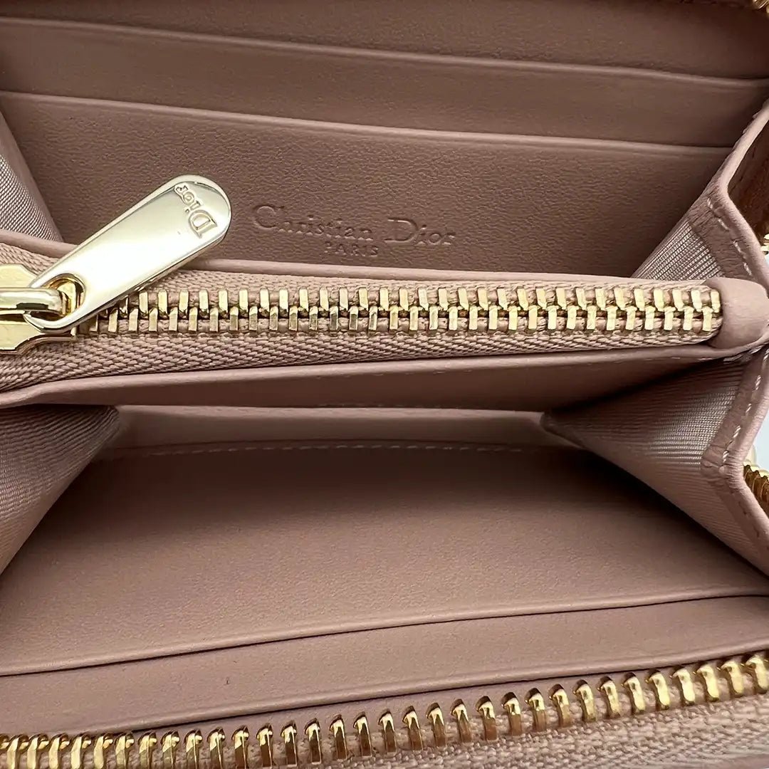 Dior Dior small Lady Dior Voyageur wallet pink Cannage lambskin heart motif limited / new Divers