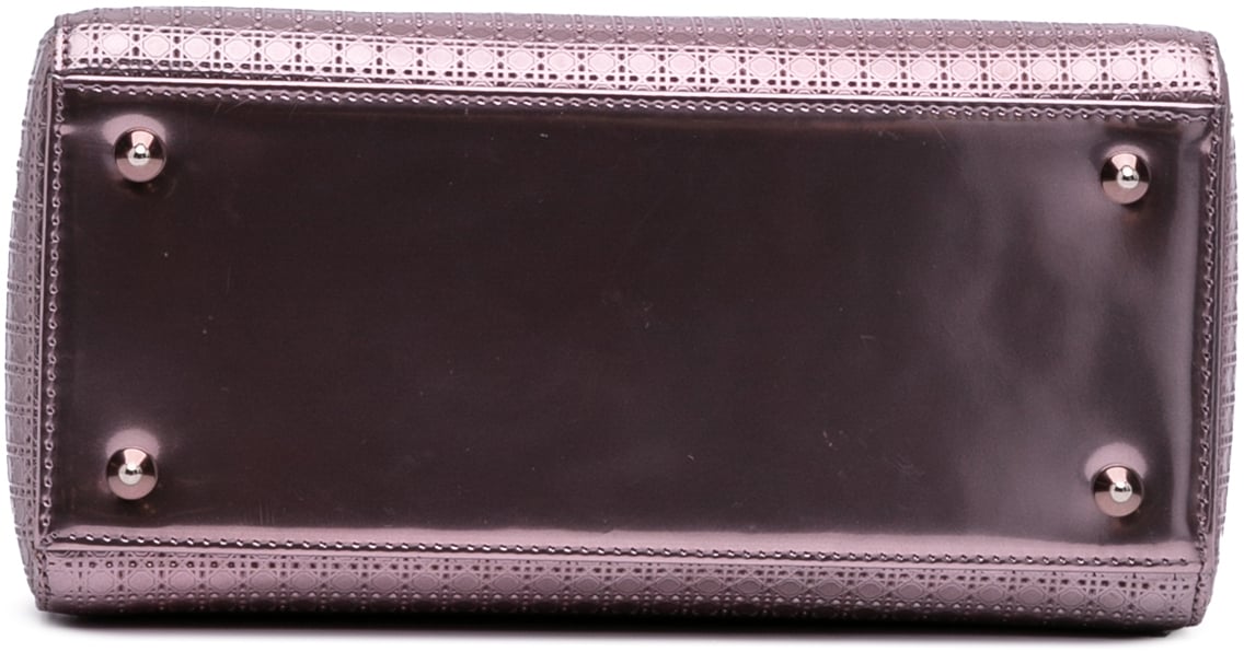 Dior Medium Metallic Patent Microcannage Lady Dior Roze