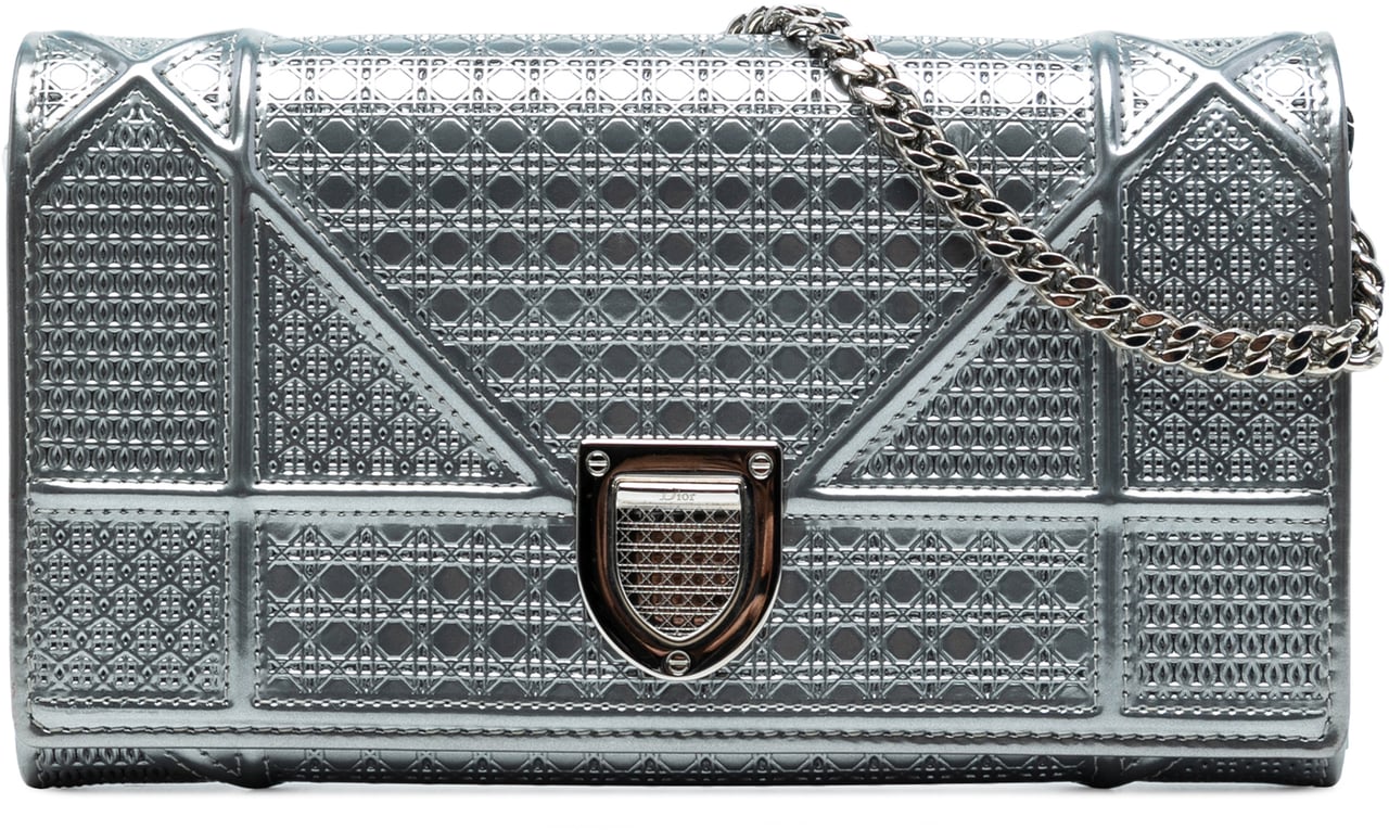 Dior Metallic Patent Microcannage Diorama Wallet on Chain Zilver