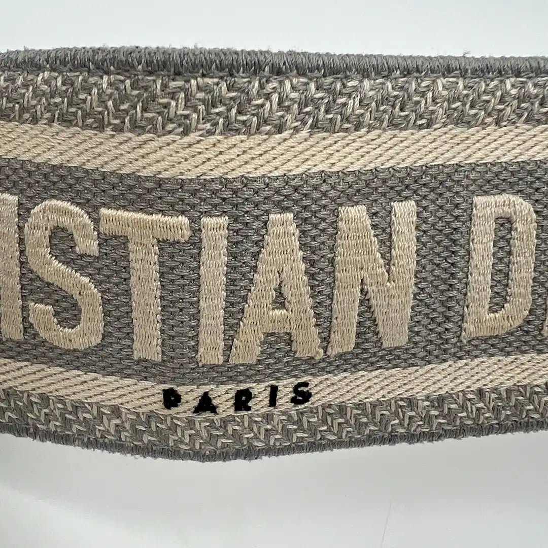Dior Christian Dior wide shoulder strap Dior Paris embroidery grey / very good Grijs