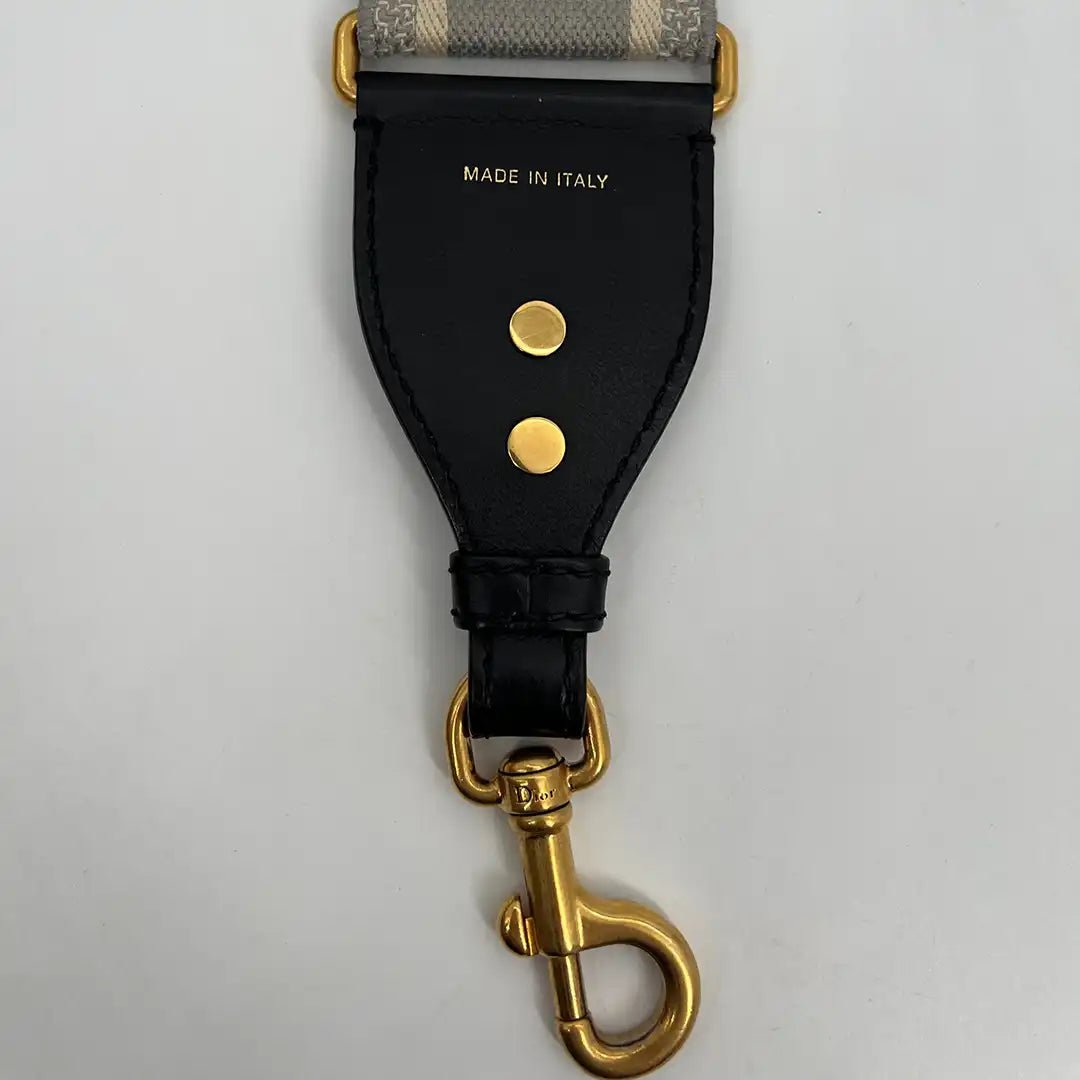 Dior Christian Dior wide shoulder strap Dior Paris embroidery grey / very good Grijs