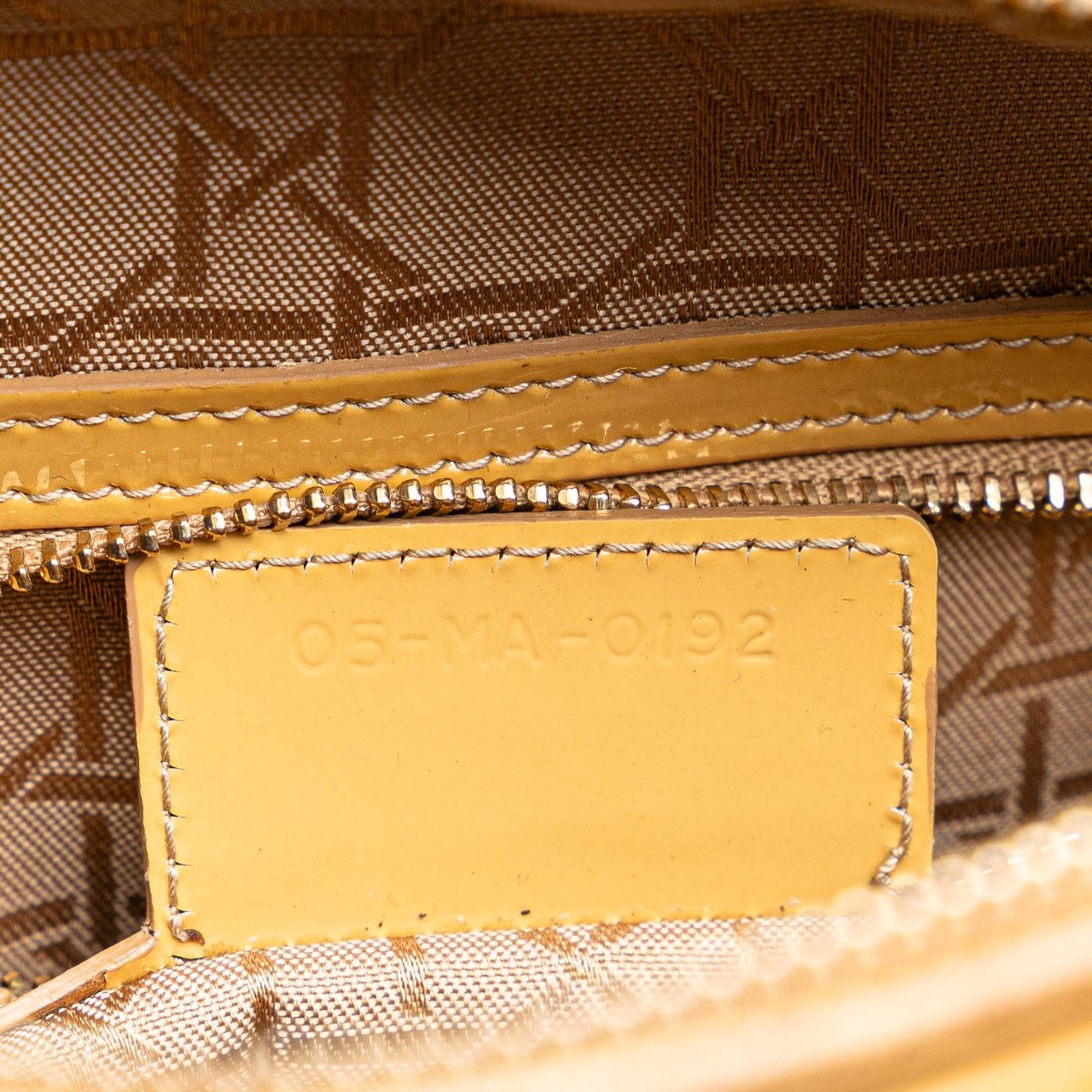 Dior Large Patent Cannage Lady Dior Bruin