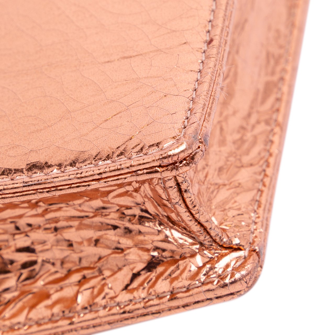 Dior Metallic Ceramic Effect Deerskin Diorama Wallet on Chain Goud