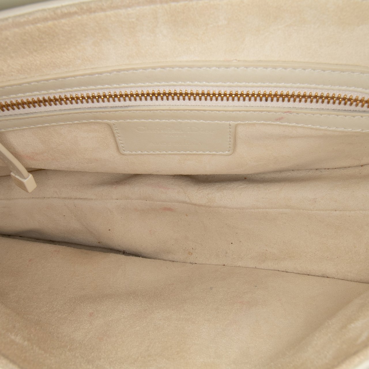 Dior Ultra Matte Calfskin Saddle Bag Wit