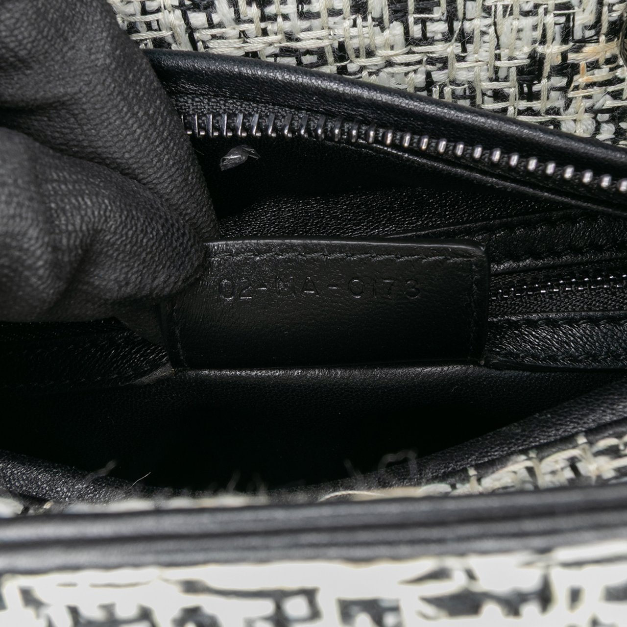 Dior Medium Tweed Lady Dior Wit