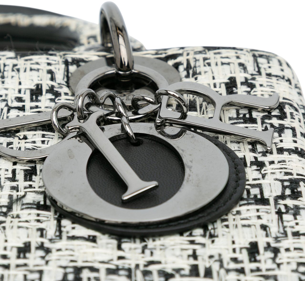 Dior Medium Tweed Lady Dior Wit