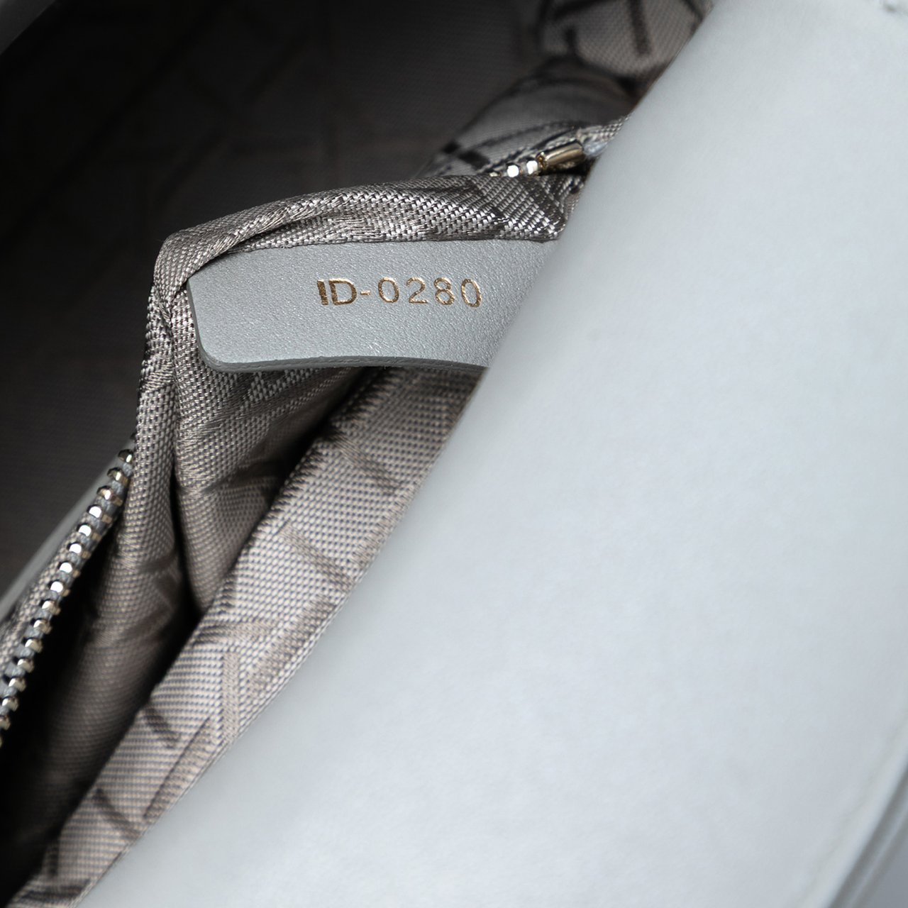 Dior Mini Lambskin Cannage Lady Dior Grijs