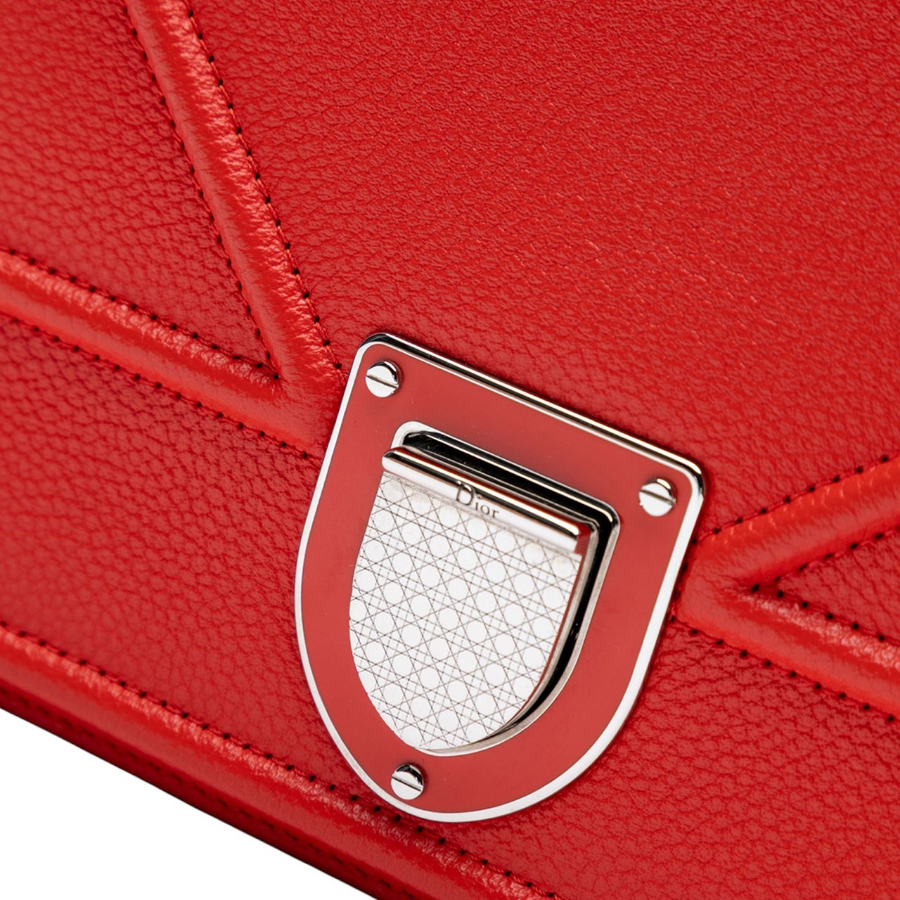 Dior Medium Grained Calfskin Diorama Flap Rood