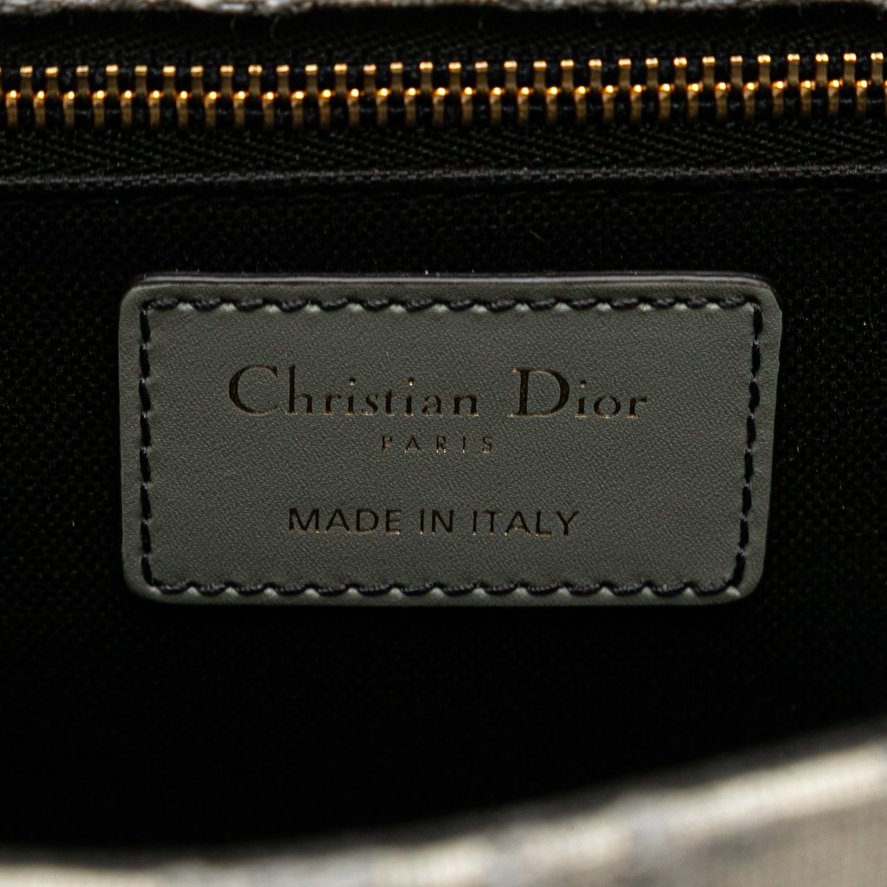 Dior Medium Oblique Canvas 30 Montaigne Bag Grijs