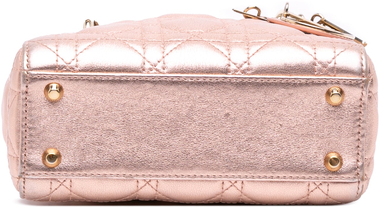 Dior Mini Metallic Lambskin Cannage Lady Dior Roze