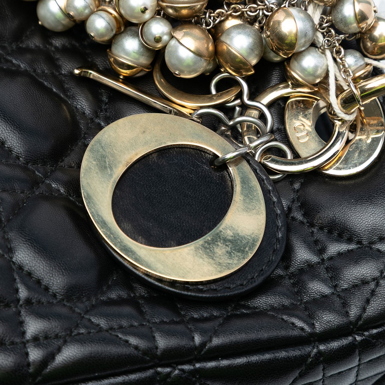 Dior Medium Lambskin Cannage Pearl Lady Dior Zwart