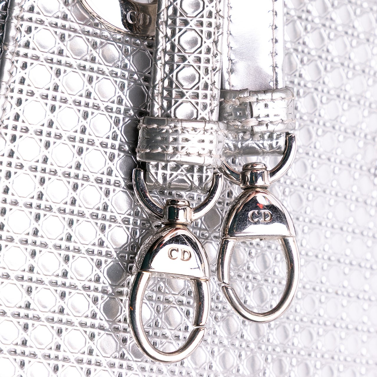Dior Mini Metallic Patent Microcannage Lady Dior Zilver