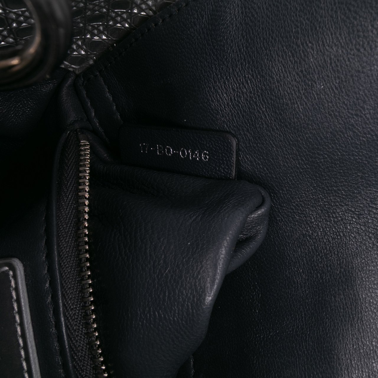 Dior Mini Metallic Patent Microcannage Lady Dior Zilver
