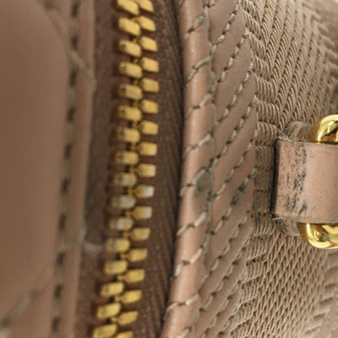 Dior Small DiorTravel Vanity Bag Bruin