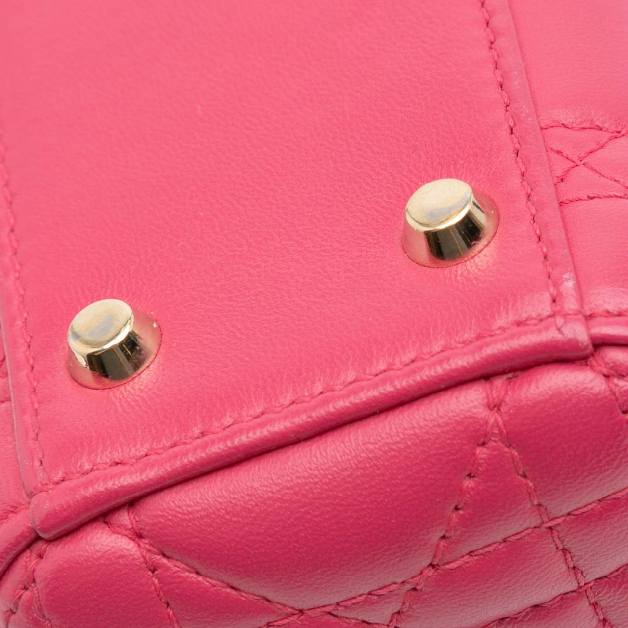 Dior Mini Lambskin Cannage Lady Dior Roze