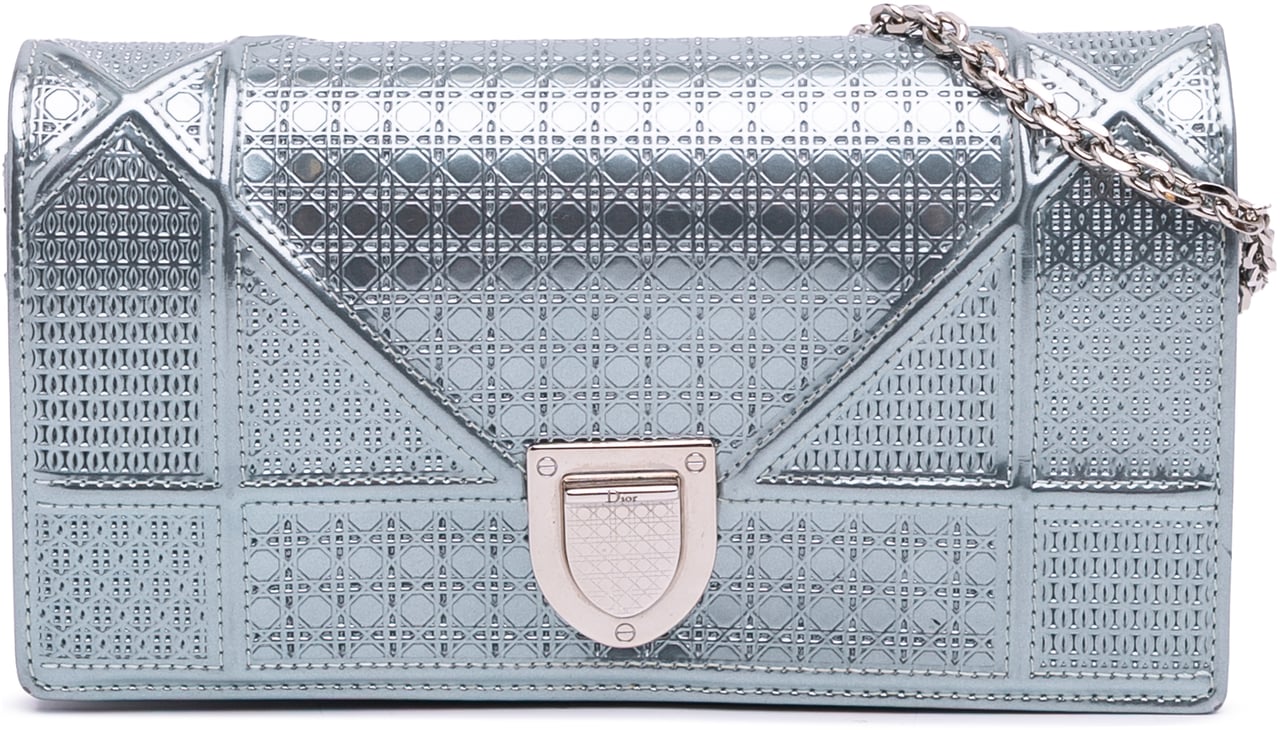 Dior Metallic Patent Microcannage Diorama Wallet on Chain Blauw