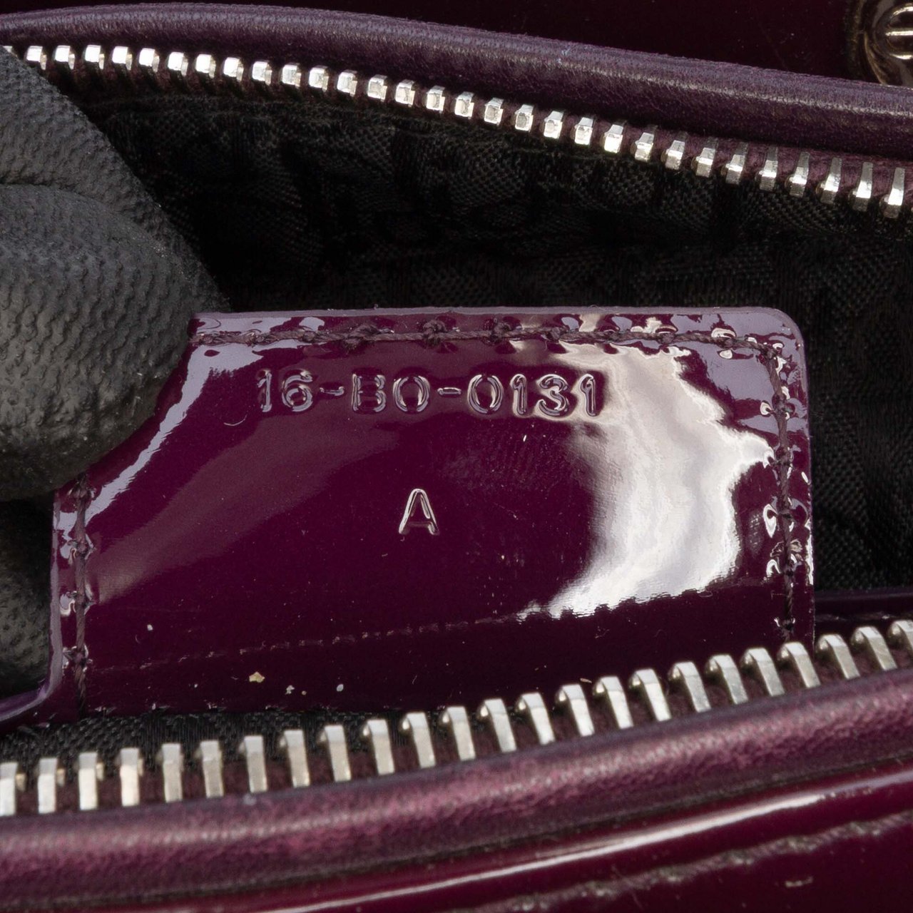 Dior Large Patent Cannage Lady Dior Paars