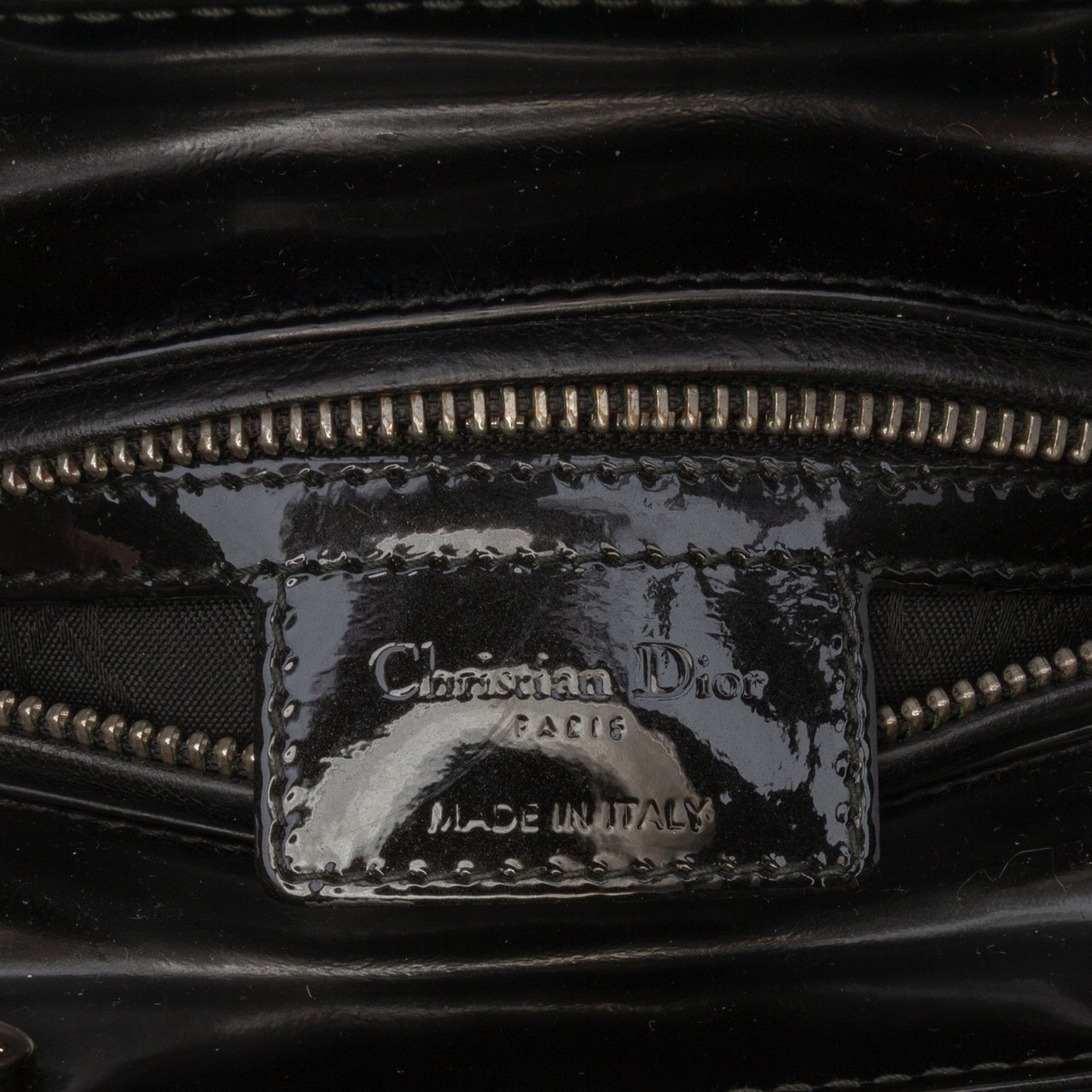 Dior Medium Patent Cannage Lady Dior Zwart