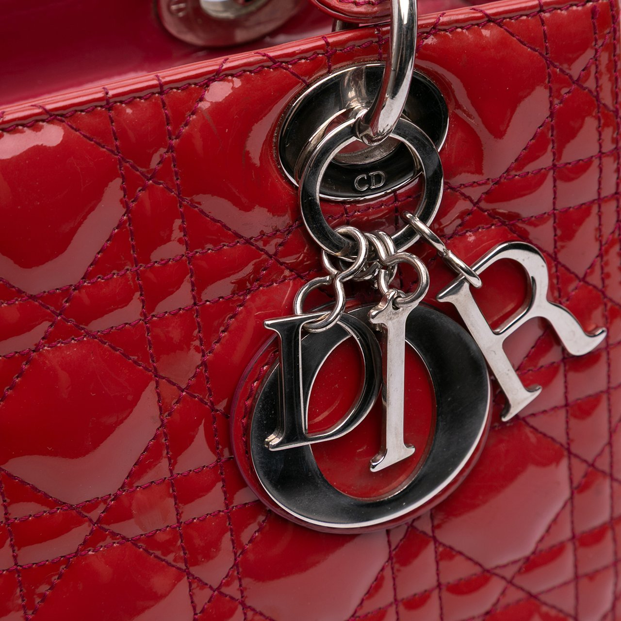Dior Medium Patent Cannage Lady Dior Rood