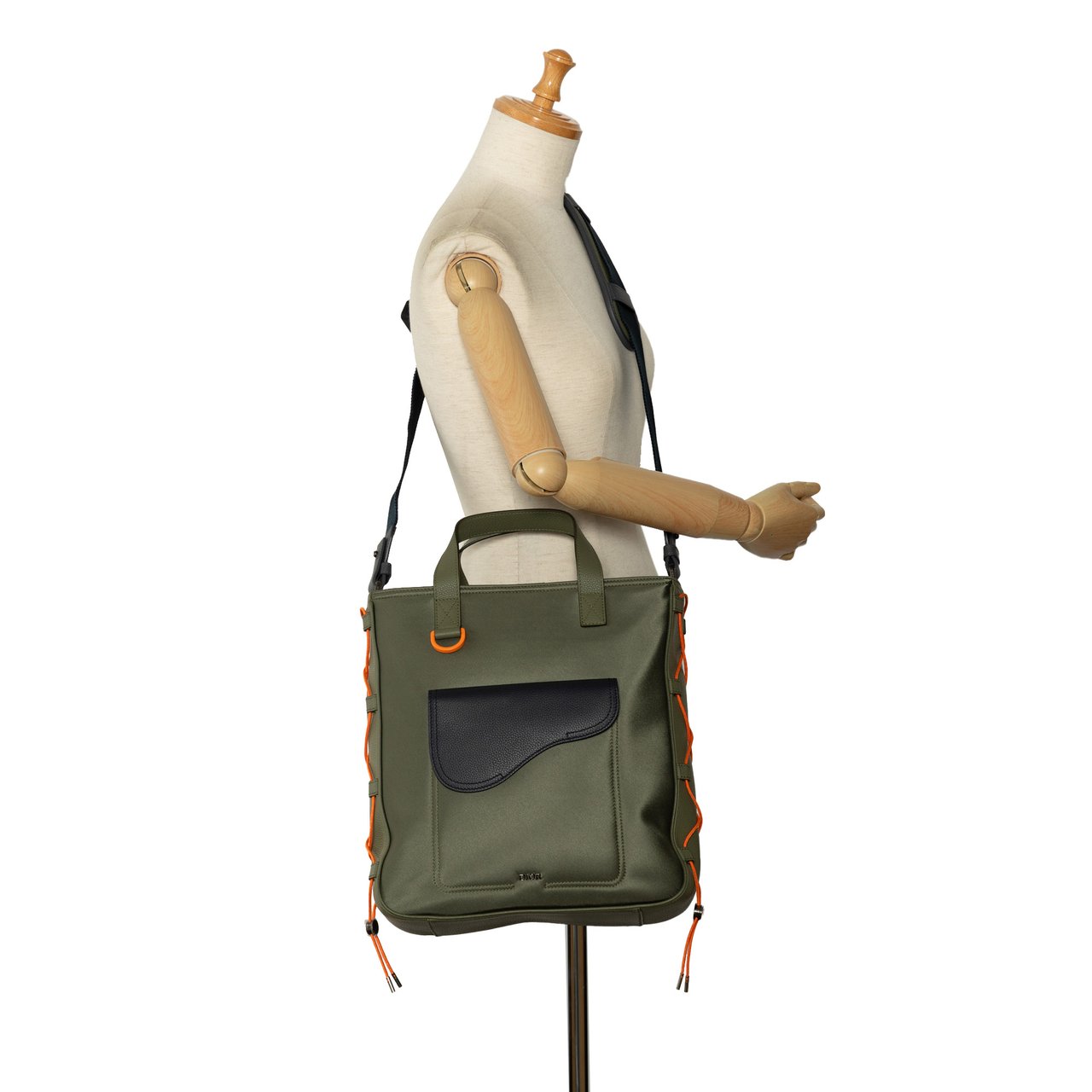 Dior x Sacai Saddle Tote Groen