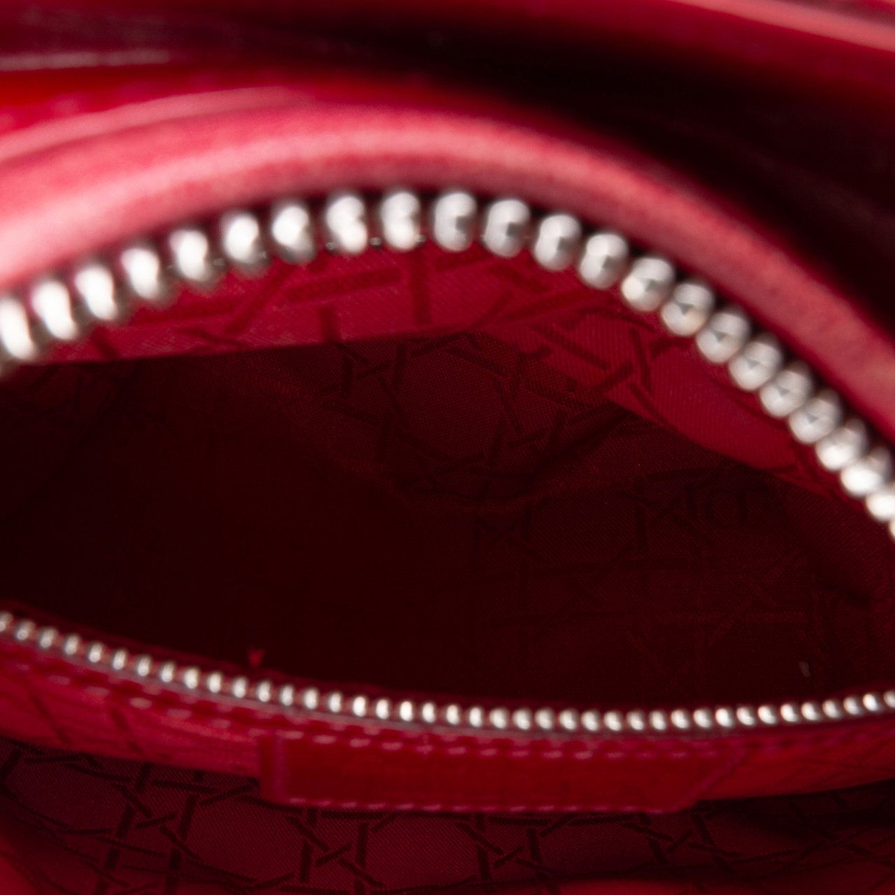 Dior Medium Patent Cannage Lady Dior Rood