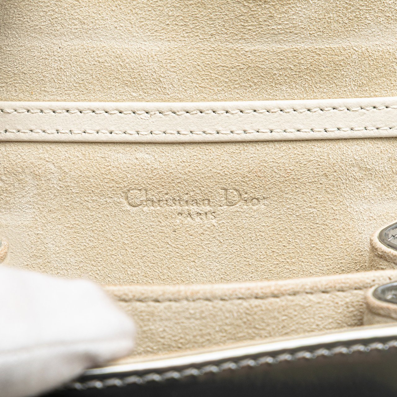 Dior Metallic Studded Calfskin Vertical Diorama Zilver