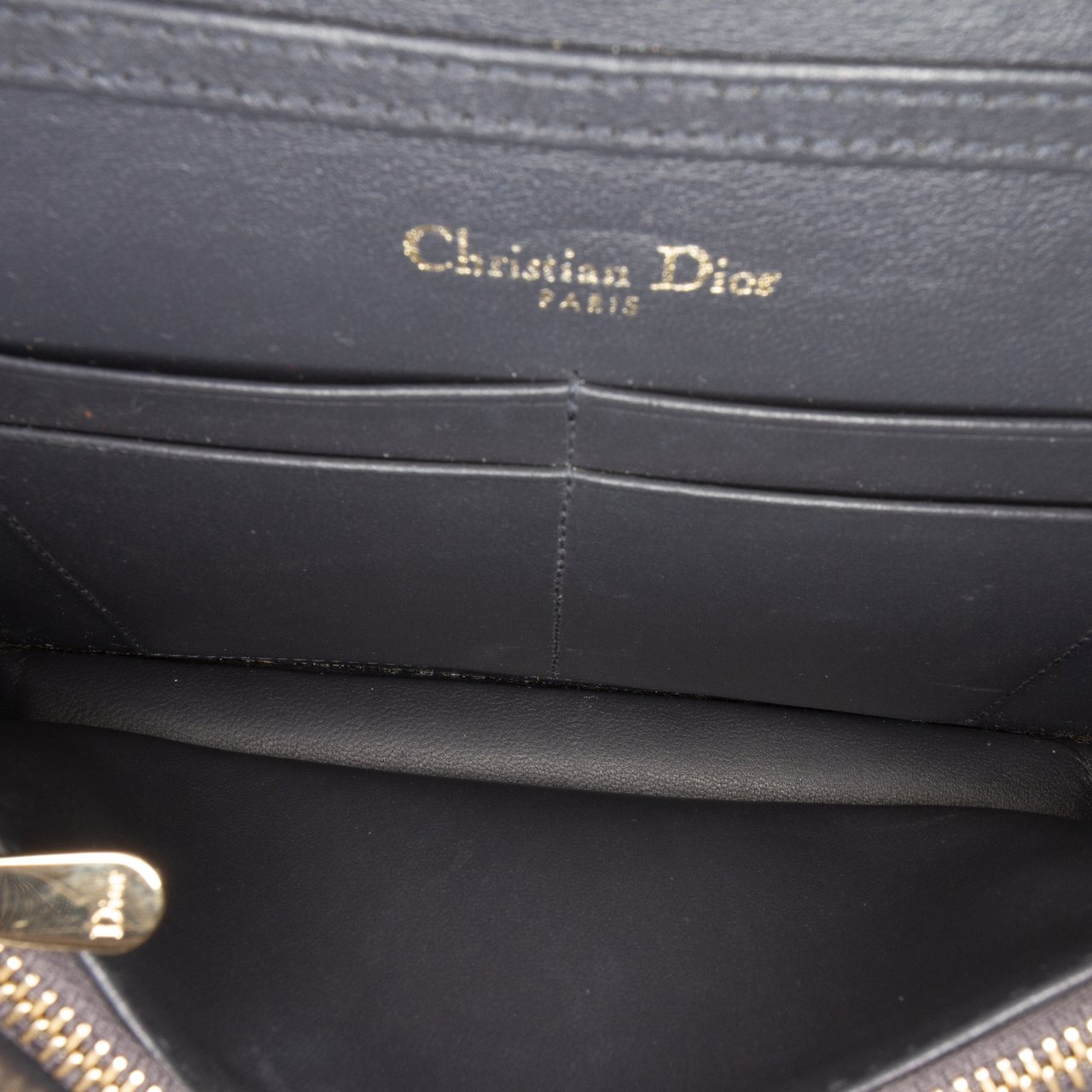 Dior Patent Microcannage Diorama Wallet on Chain Zwart