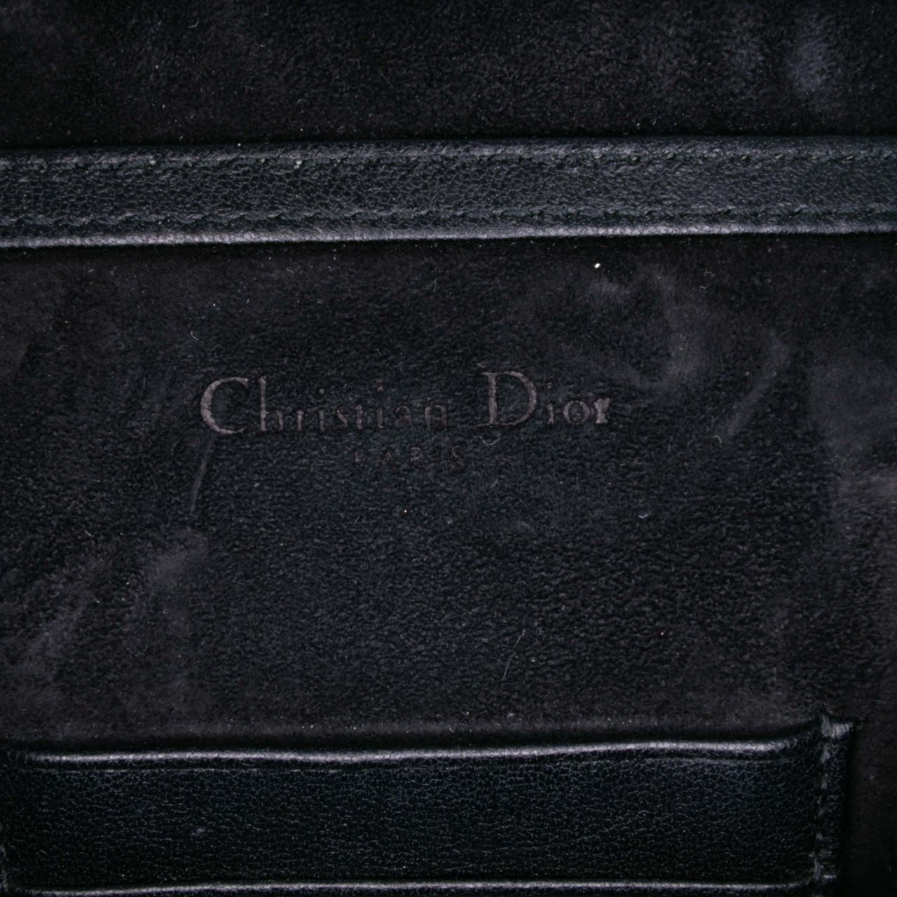 Dior Studded Leather Vertical Diorama Crossbody Zwart