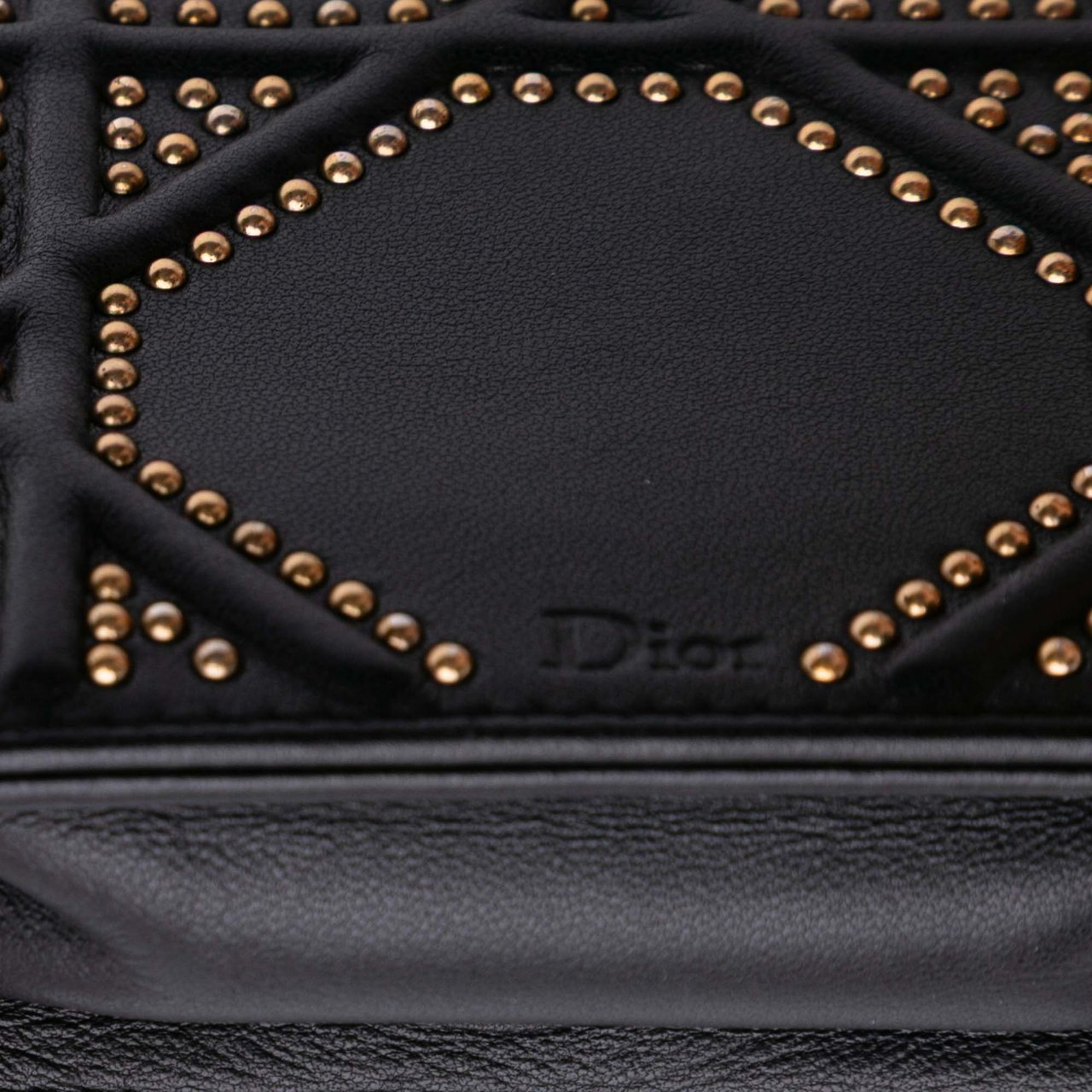 Dior Studded Leather Vertical Diorama Crossbody Zwart