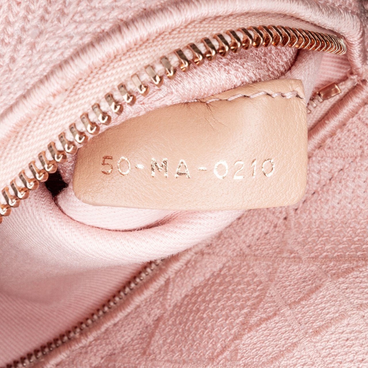 Dior Medium Cannage Lady D-Lite Roze