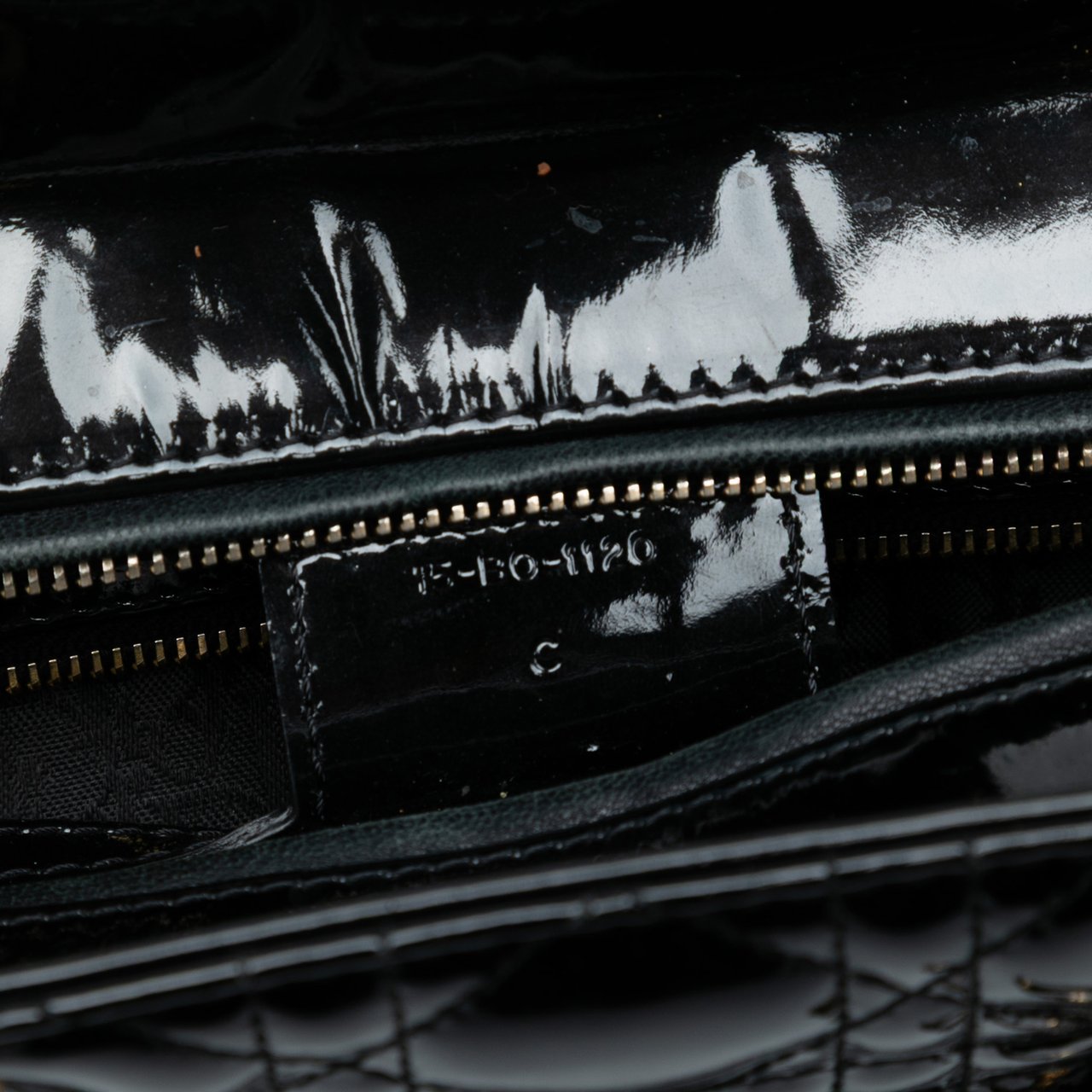 Dior Large Patent Cannage Lady Dior Zwart