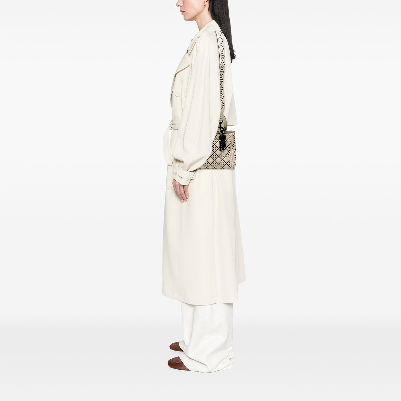 Dior Medium Lambskin Cannage Studded Supple Lady Dior Wit