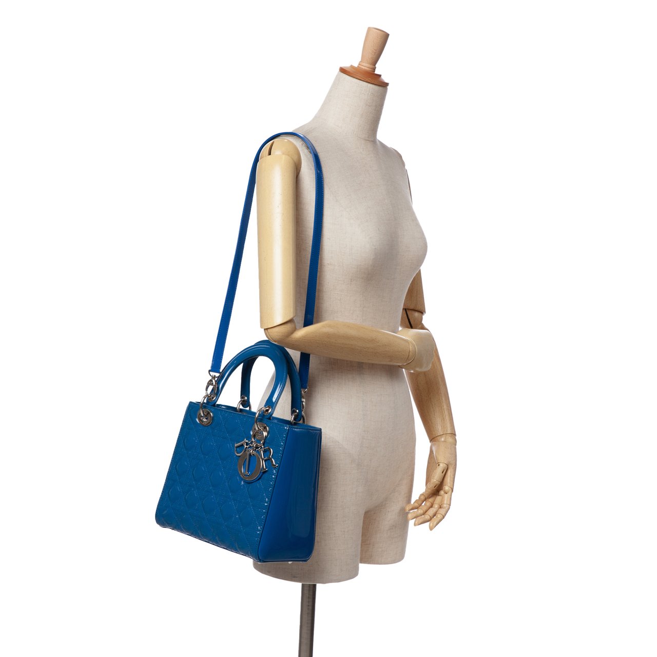 Dior Medium Patent Cannage Lady Dior Blauw