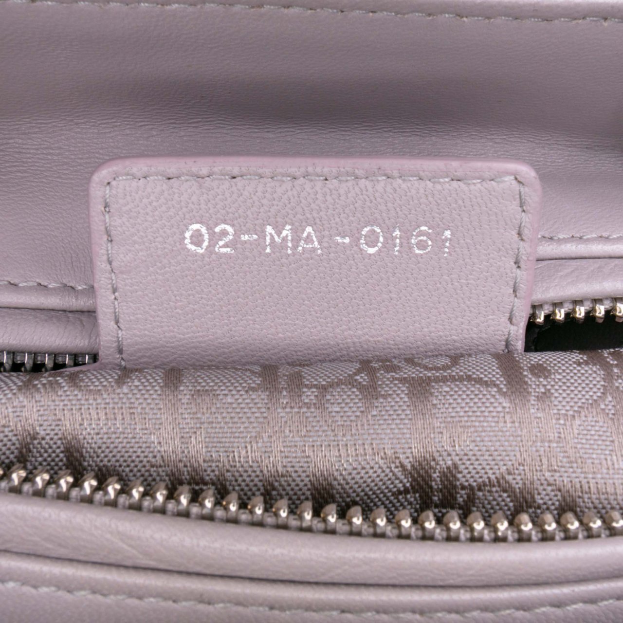 Dior Medium Lambskin Cannage Lady Dior Paars